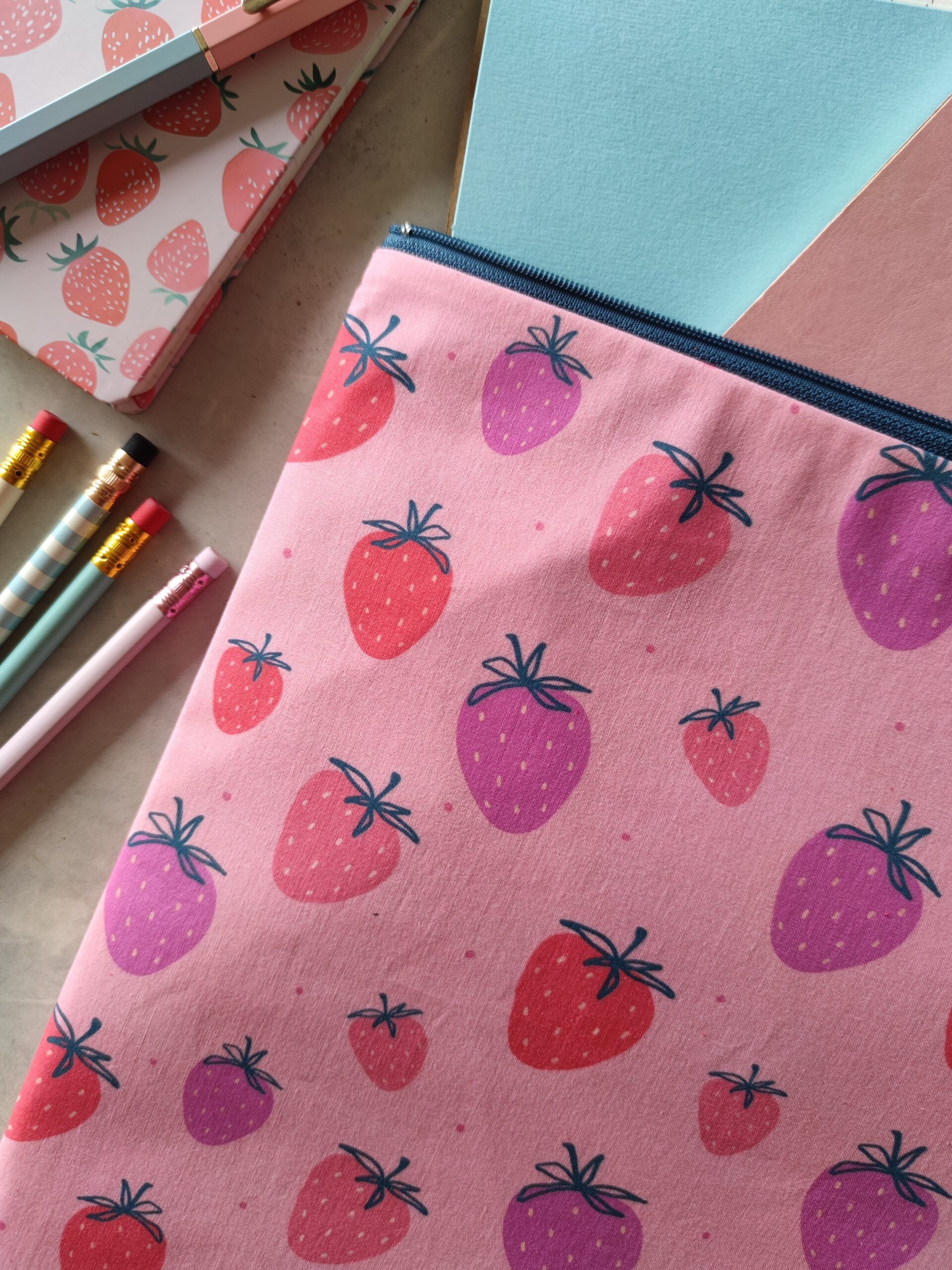 Portadocumentos - Fresas - Imagen 3